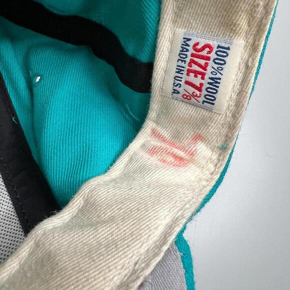 Vintage 90s Florida Marlins New Era 5950 Wool Fitted Cap 7 3/8 MLB Diamond USA - Picture 4 of 8